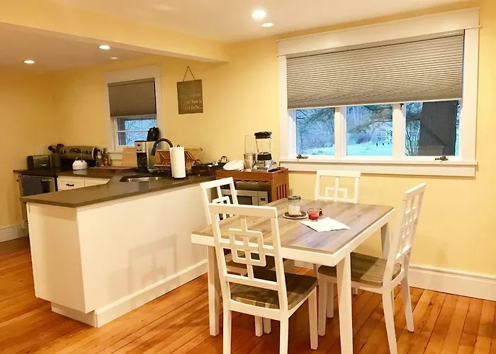 Newly Renovated 3Br Hudson Valley House